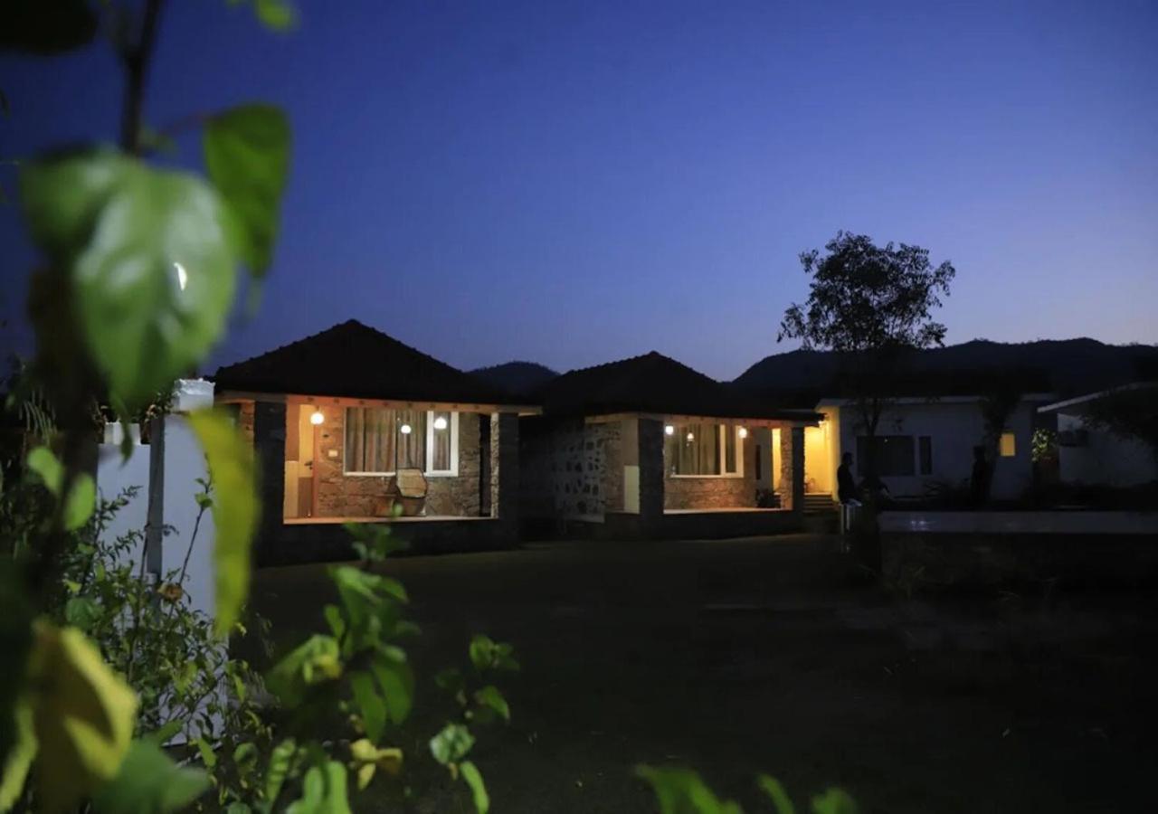 Virat Resorts, Sariska Rajasthan Bairāt Dış mekan fotoğraf
