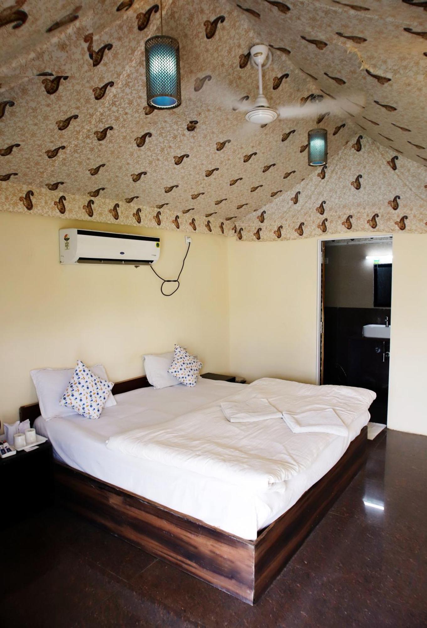 Virat Resorts, Sariska Rajasthan Bairāt Dış mekan fotoğraf